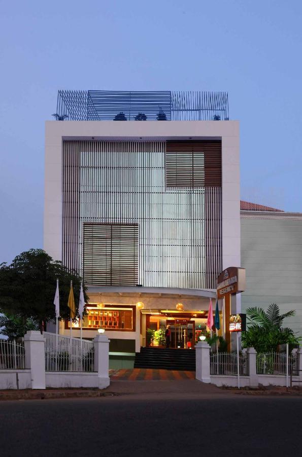 Ambalakkara Regency 호텔 Kottārakara 외부 사진